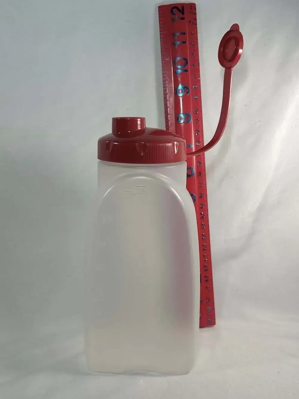 Vintage Rubbermaid 1 Quart Drink Bottle 32oz Container Pitcher With Red Lid